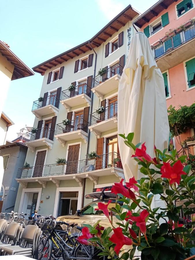 Bed and Breakfast Casa Nataly Torbole Sul Garda Exterior foto