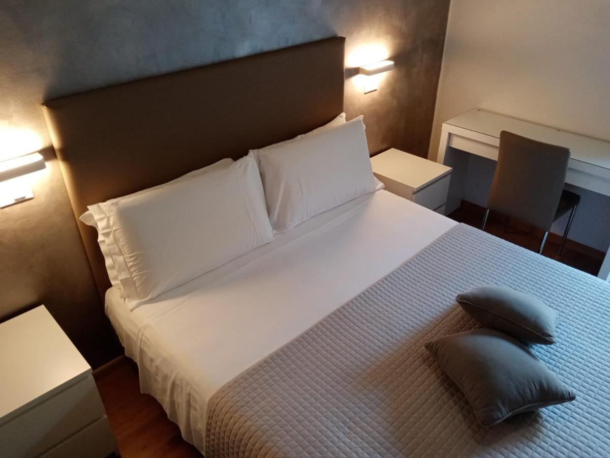 Bed and Breakfast Casa Nataly Torbole Sul Garda Exterior foto