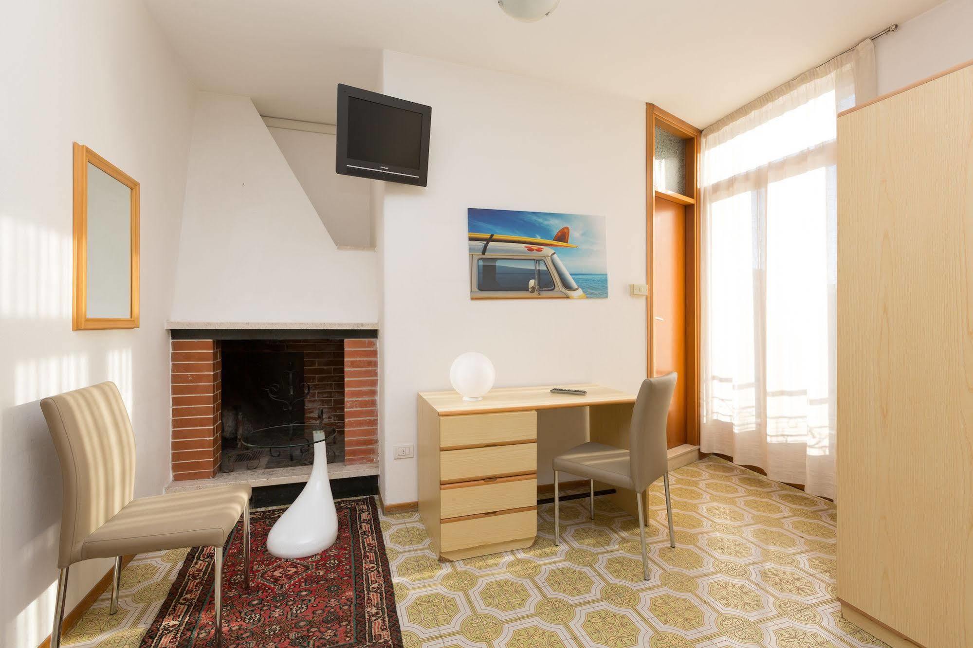 Bed and Breakfast Casa Nataly Torbole Sul Garda Exterior foto